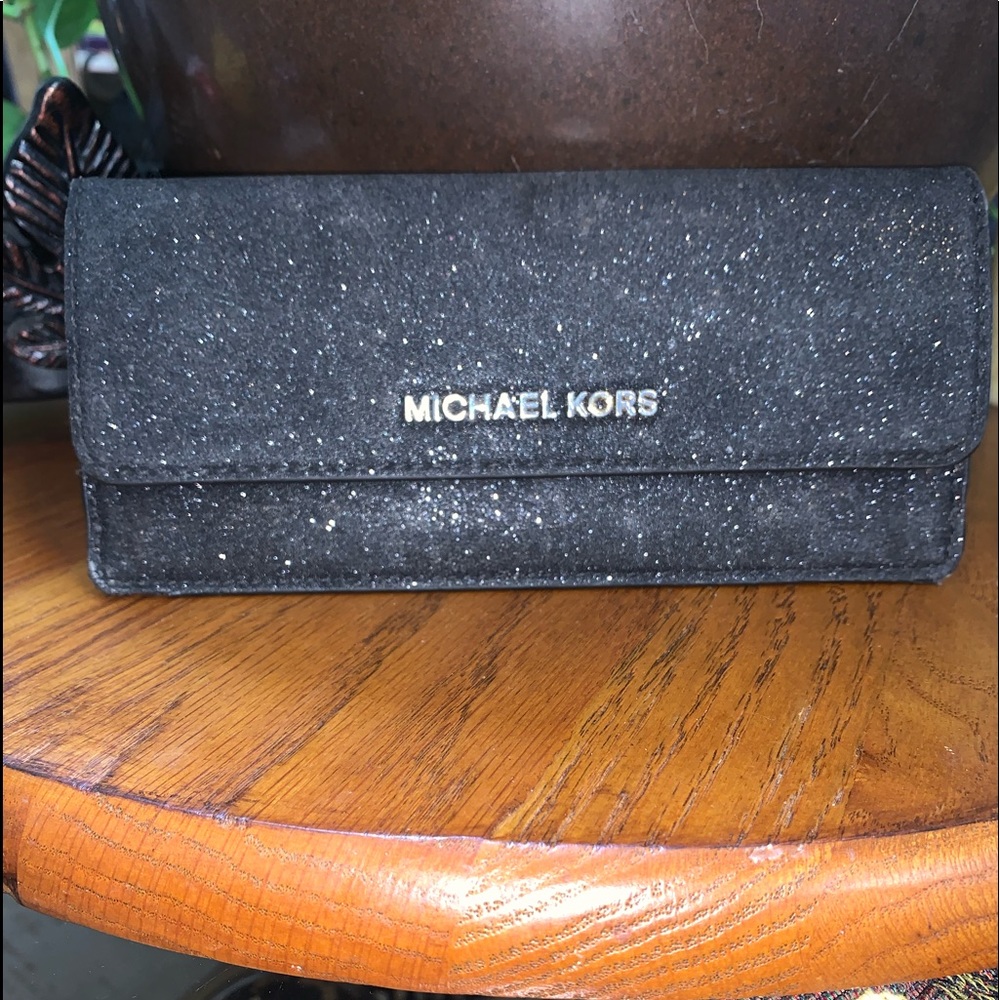 Michael Kors Jet Set Bi-fold
